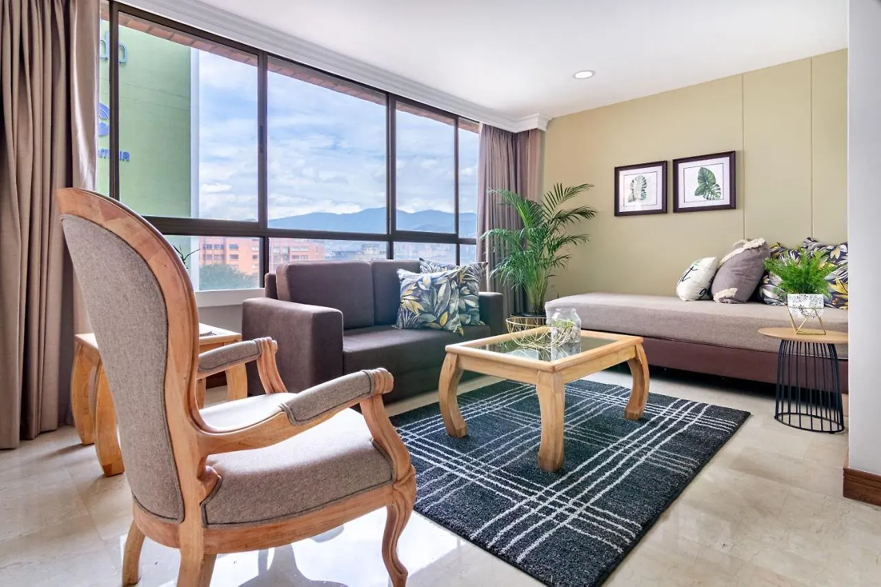 Aparthotel Alcazar De Oviedo By Ee Hoteles Medellin