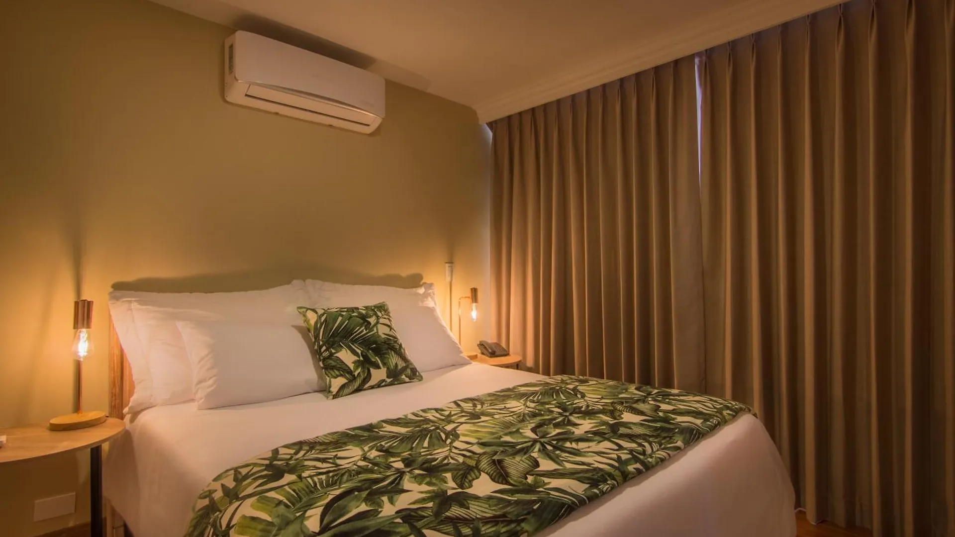 *** شقة فندقية ميديلين Alcazar De Oviedo By Ee Hoteles كولومبيا