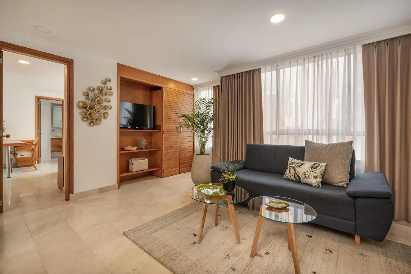 ميديلين Alcazar De Oviedo By Ee Hoteles شقة فندقية