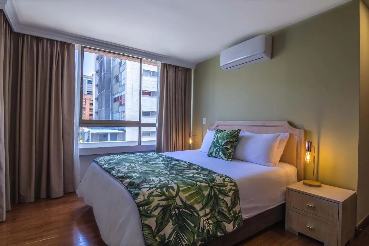 Aparthotel Alcazar De Oviedo By Ee Hoteles Medellín