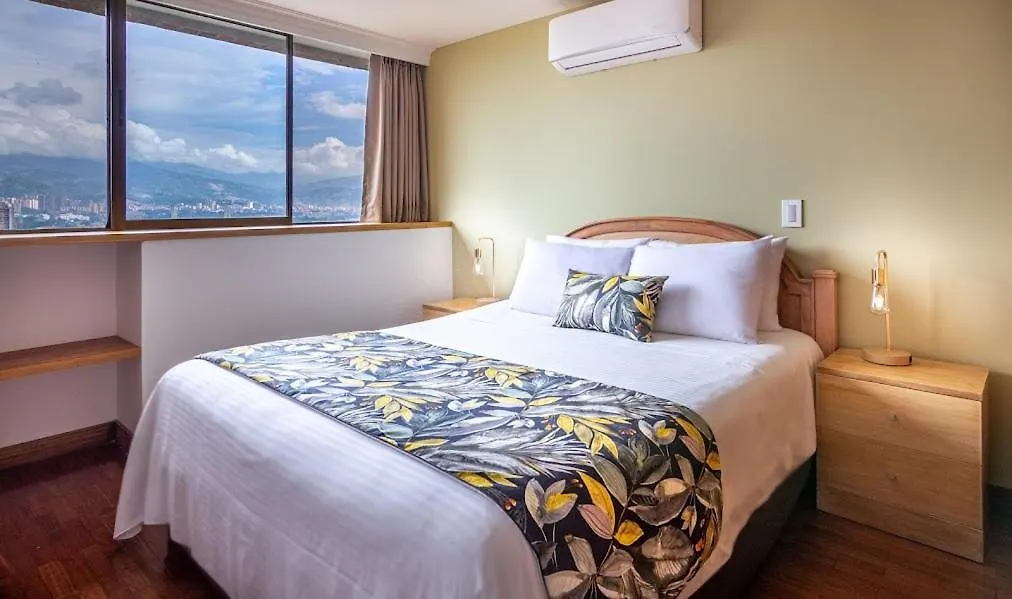 Alcazar De Oviedo By Ee Hoteles Medellin 3*,